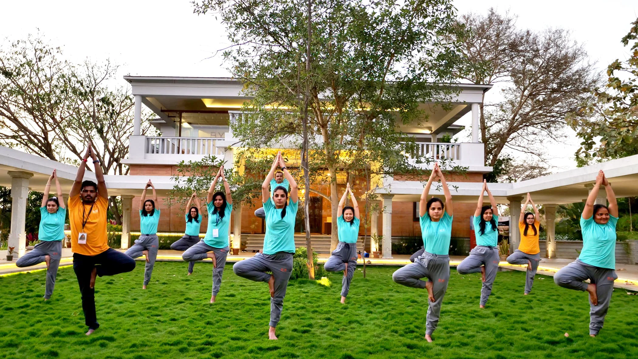 Sri Sri School of Yoga, Rishikesh