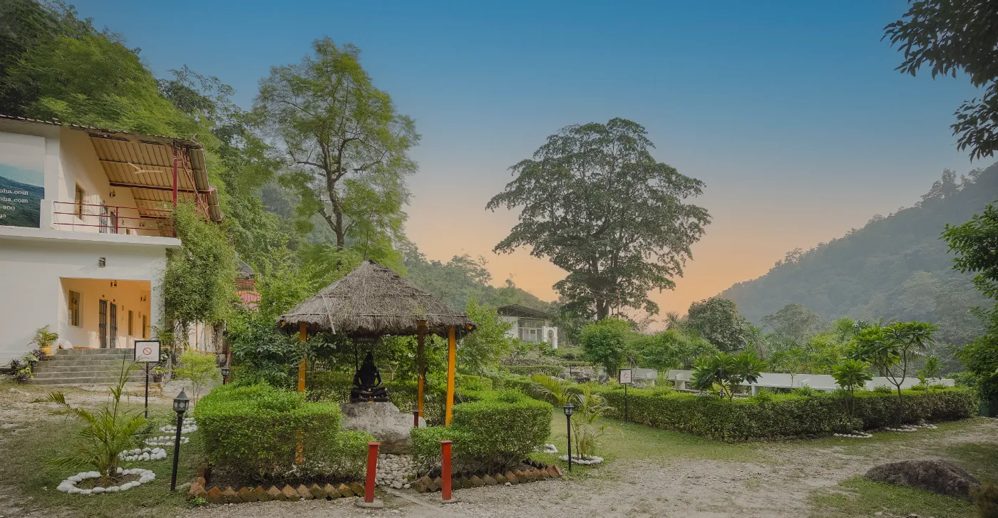 Adhiroha Yoga Teacher Training Ashram in Rishikesh India, Tapovan, Rishikesh